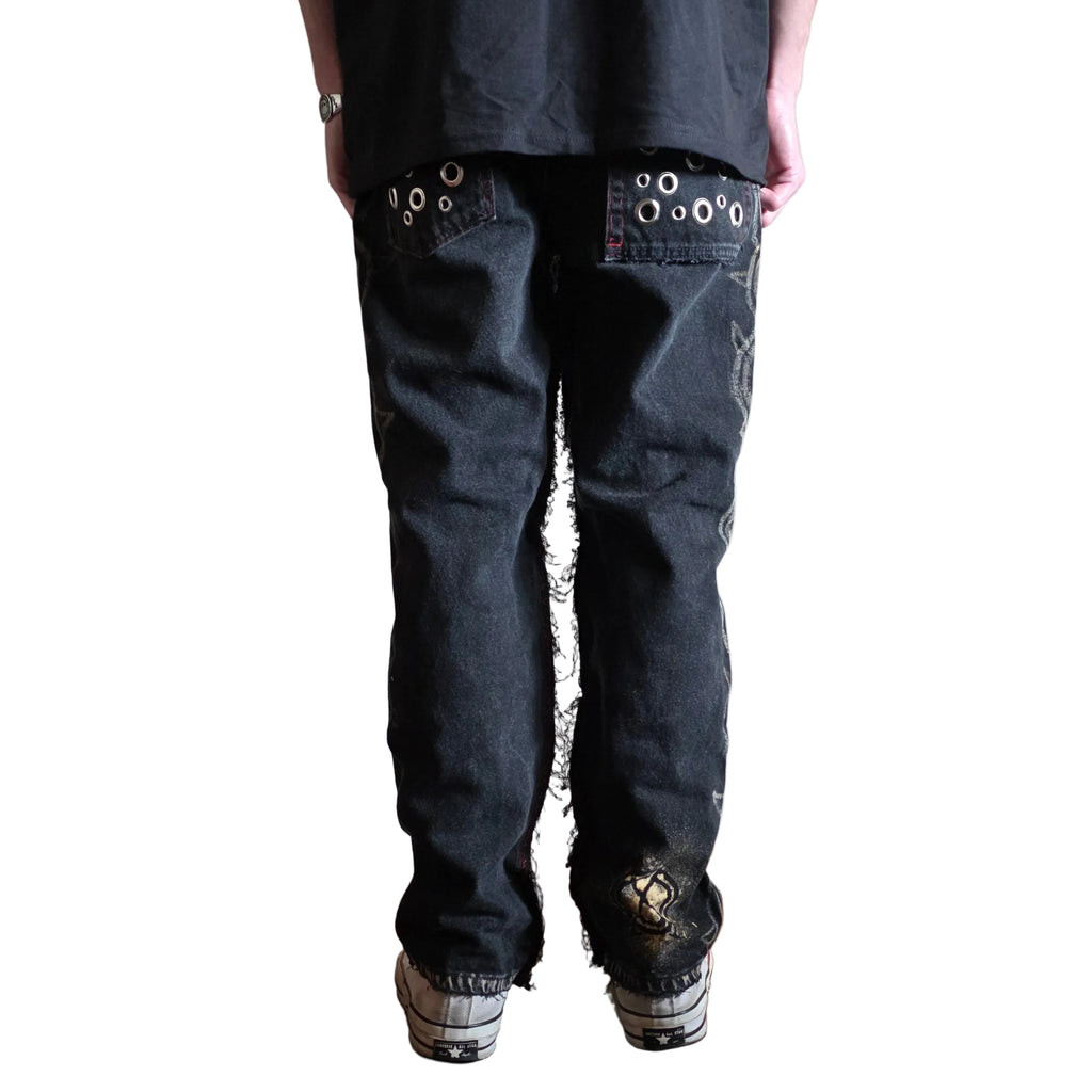 1/1 Th(or)ns Jeans